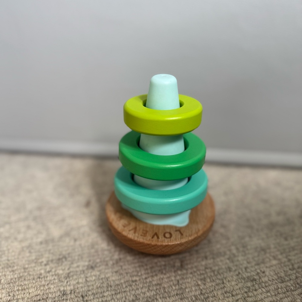 LOVEVERY Montessori Wobble Stacker